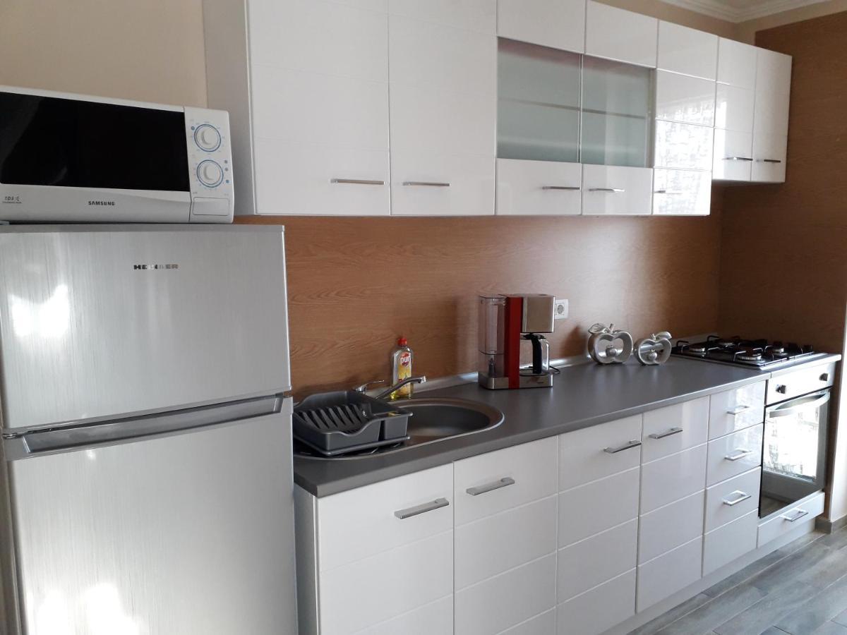 Holiday Apartment Oradea Zewnętrze zdjęcie